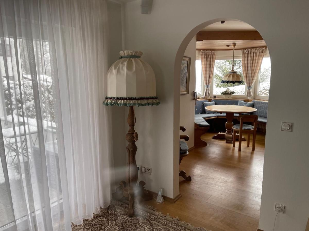 Haus Spatzl ガルミッシュ・パルテンキルヒェン エクステリア 写真